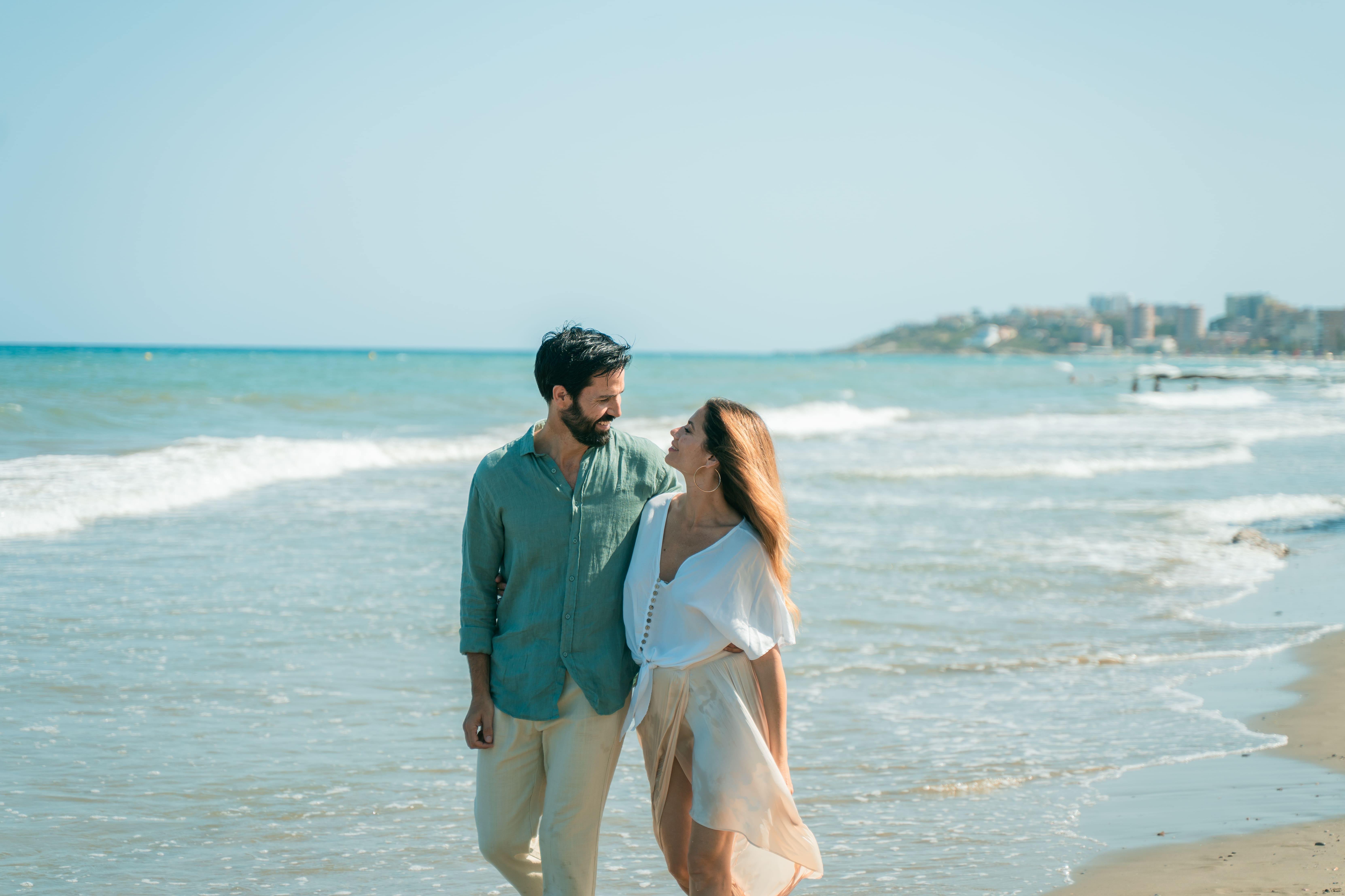 ESCAPADA RELAX en el hotel Pontiana frente al mar mediterraneo en Oropesa del mar, en España en la costa 